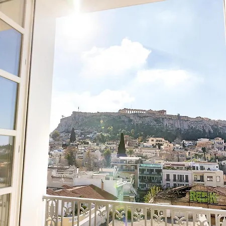 The Dolli At Acropolis, A To Live 5*